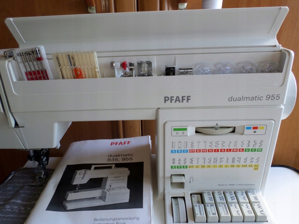 Maszyna do szycia Pfaff Dualmatic 955 IDT