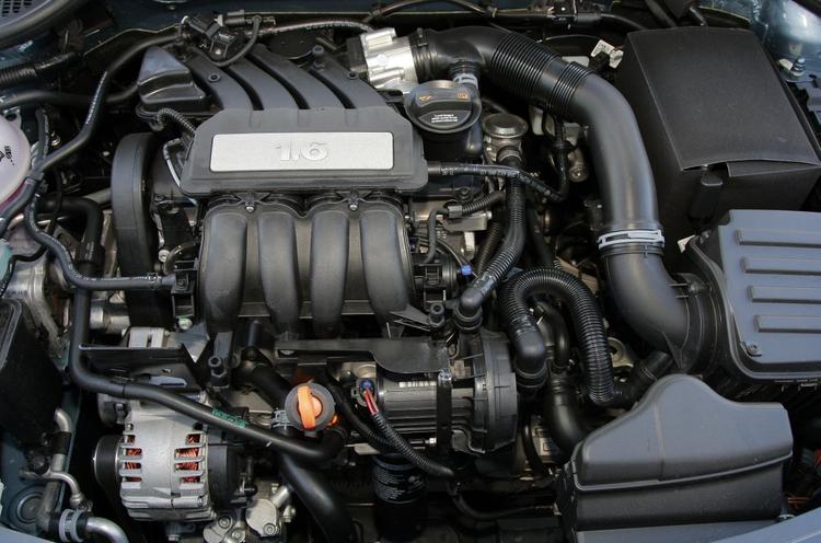 VW GOLF V VI  SILNIK 1.6 MPI 102 BSE MOŻ ODPALIĆ
