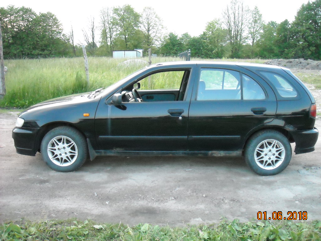 Nissan Almera N15