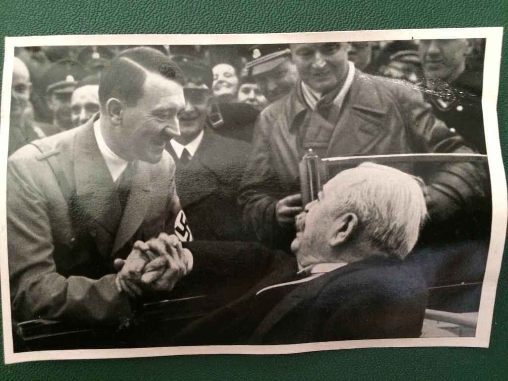 Adolf Hitler,Generał Karl Litzmann