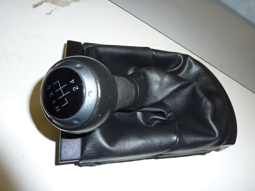 Gałka mieszek biegów SEAT IBIZA 6L 6L0863279F