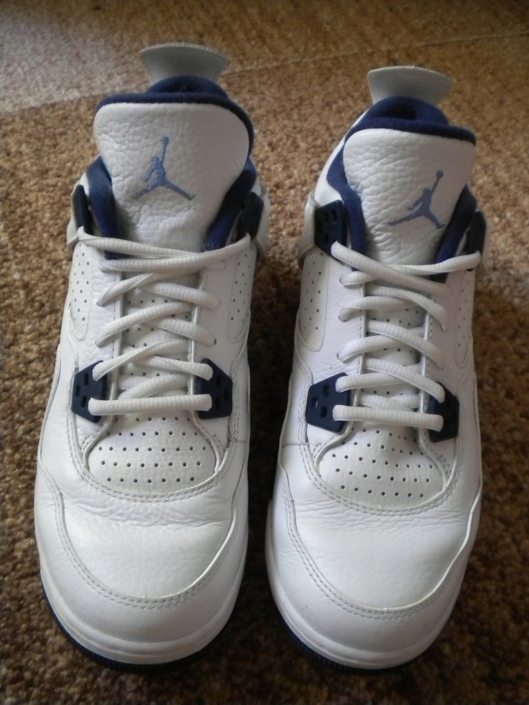 Buty Jordan 4 Retro Columbia rozmiar 38,5 EU Buty Jordan 4 Retro Columbia rozmiar 38,5 EU