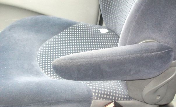 Podłokietnik Prawy Xsara Picasso 2001 r