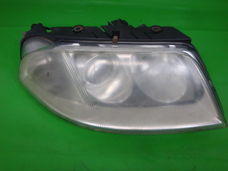 LAMPA PRAWY PRZÓD PASSAT B5 FL 2001 3B0941016AL