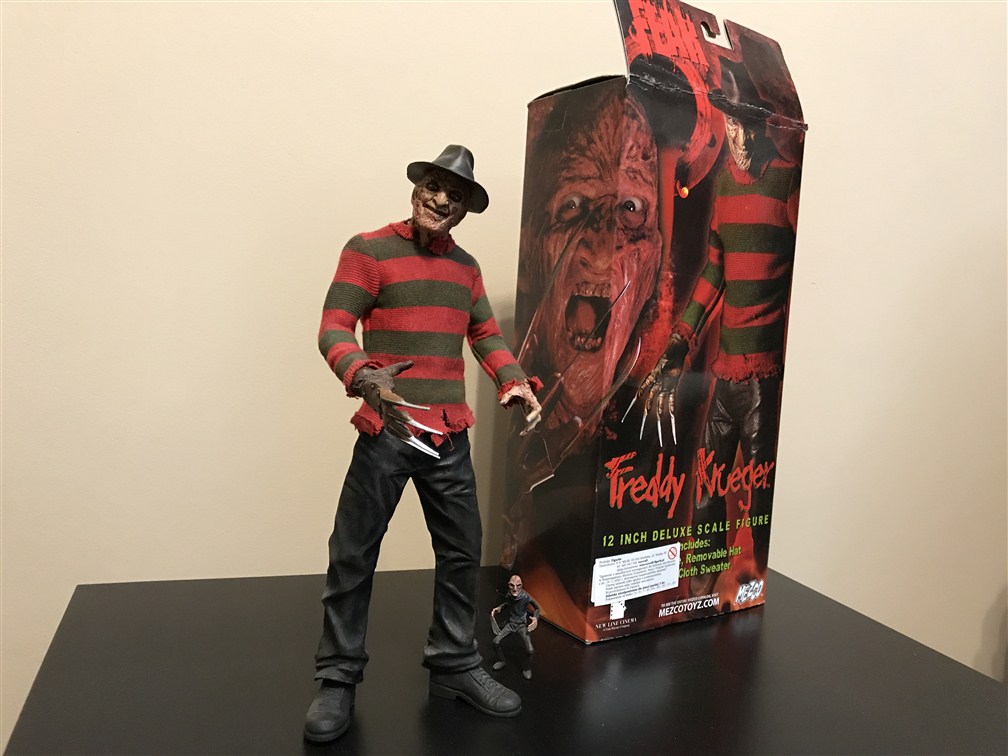 FREDDY KRUEGER NIGHTMARE ON ELM STREET MEZCO DUŻA