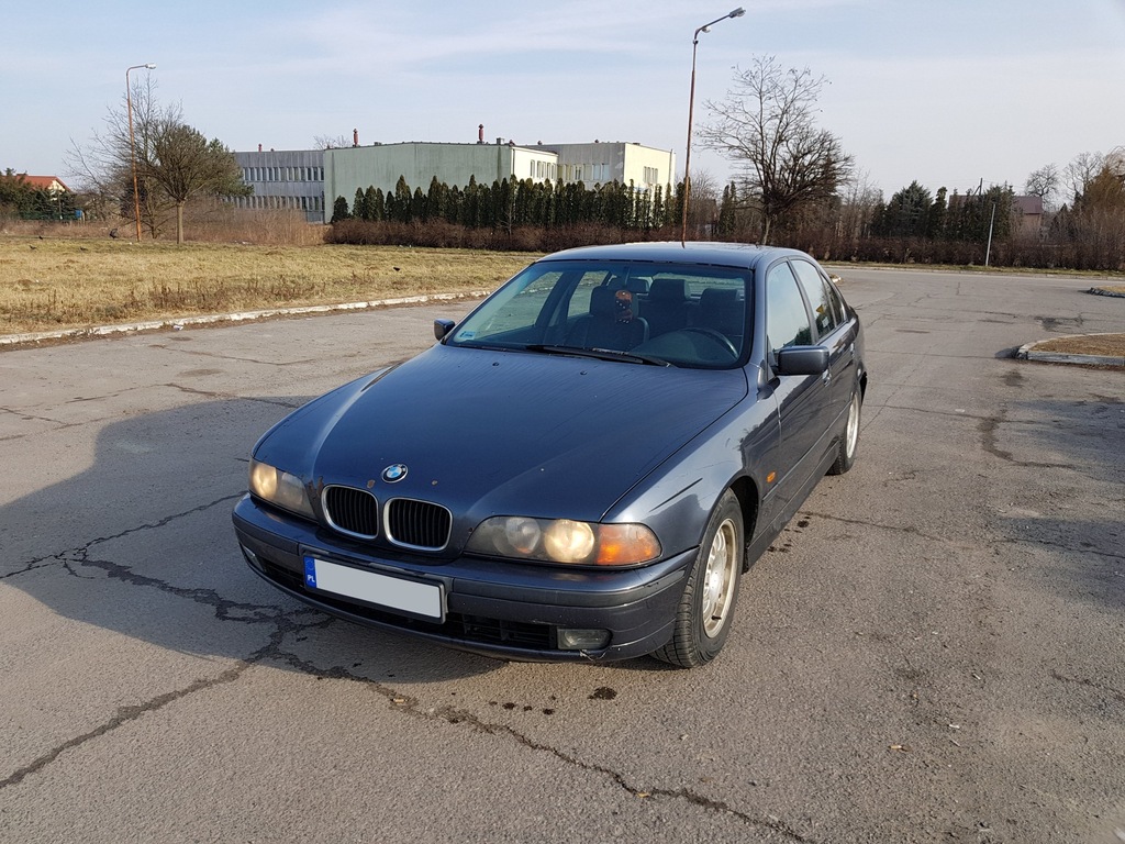 Bmw e39 528i