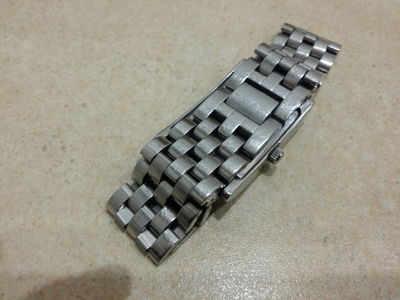 rofina supreme quartz watch