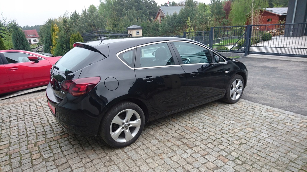 Opel astra j cosmo