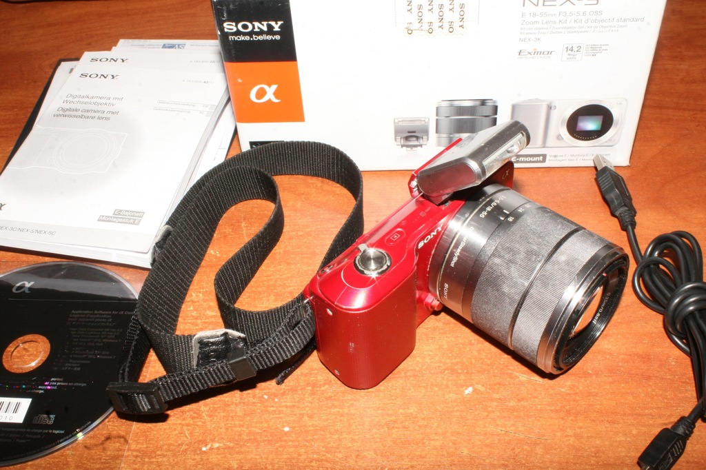 Sony Nex 3 + Sony AF 18-55 OSS
