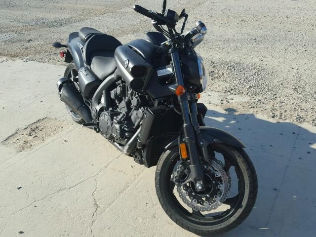 Yamaha Vmax 1700 przebieg 423 !