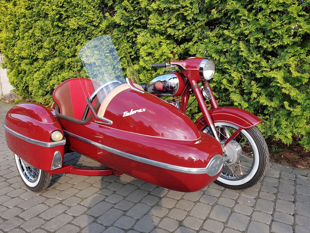 JAWA 350 typ 360 wózek boczny VELOREX 560