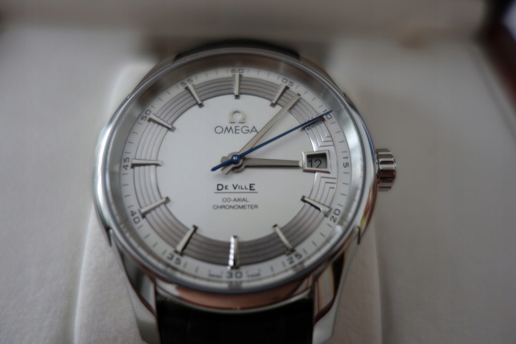 Zegarek Omega De Ville Hour Vision, co-axial 8500