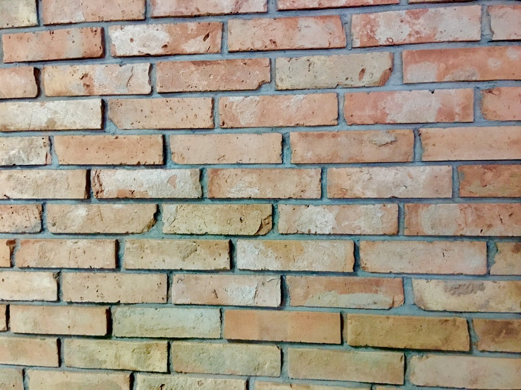 Cegła cięta lico z równej cegły płytki ceglane