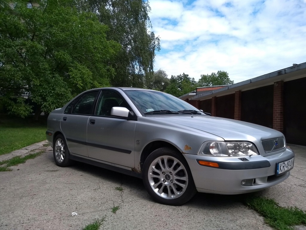 Volvo S40 1.8 benzyna 7433012252 oficjalne archiwum