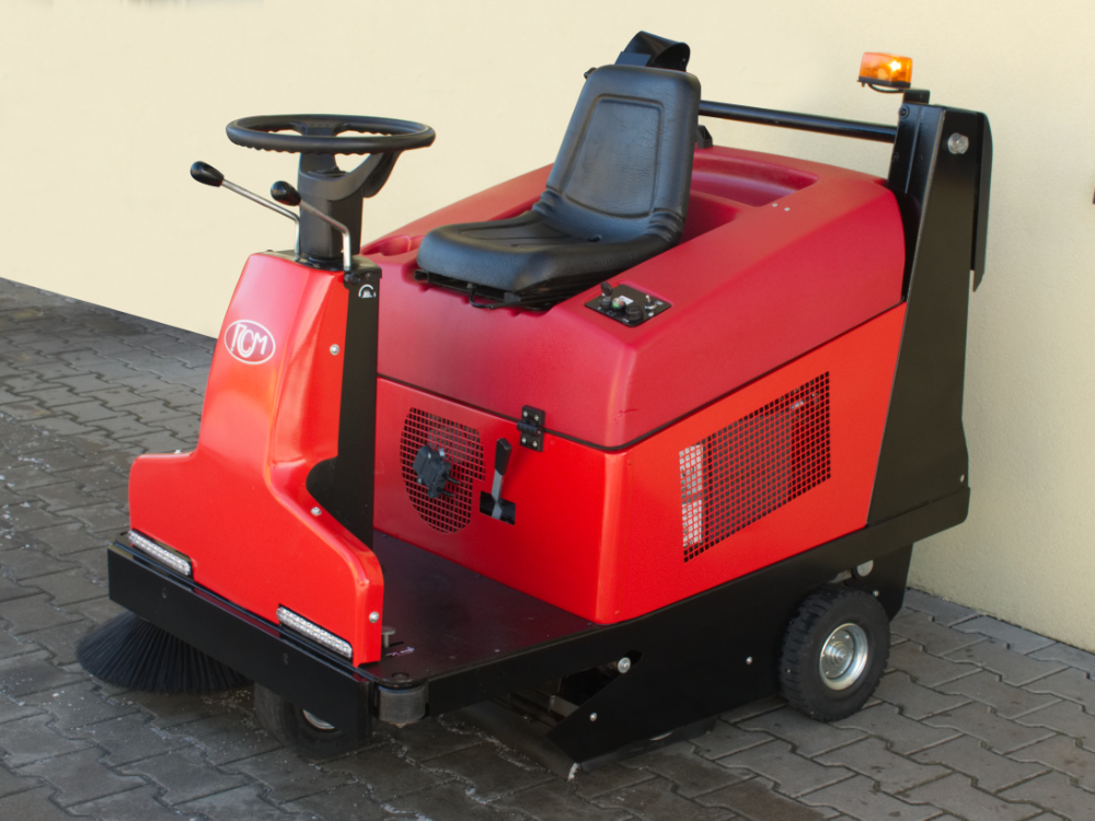 ZAMIATARKA RCM ATOM E / 913h / STAN BDB 13000netto