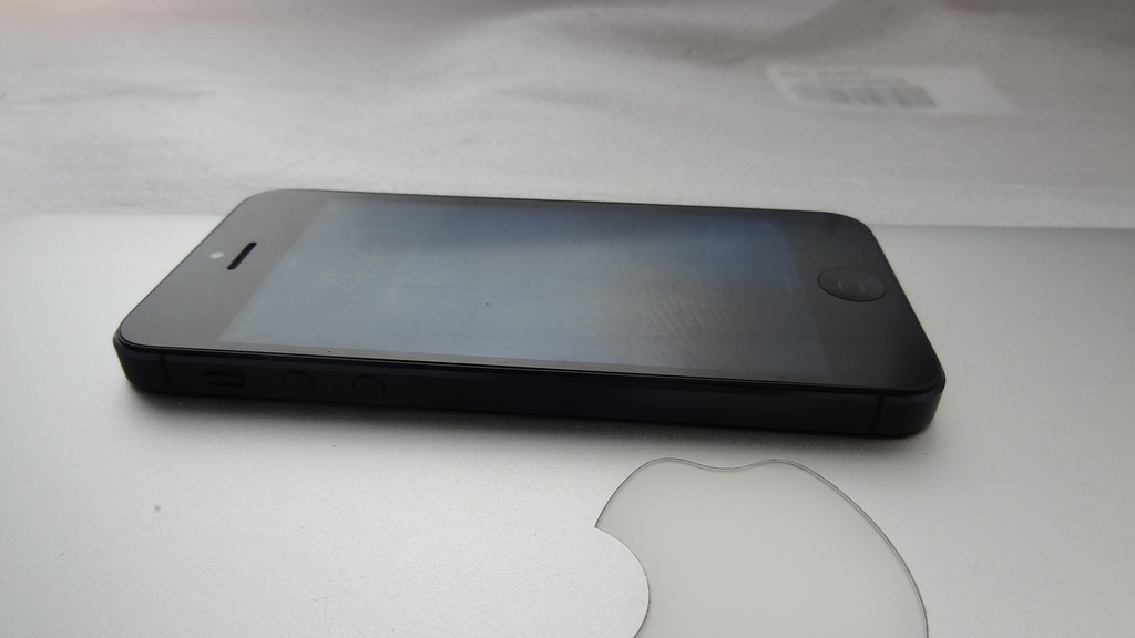 Apple iPhone 5 16GB Black (MD297KN/A) FAKTURA GW