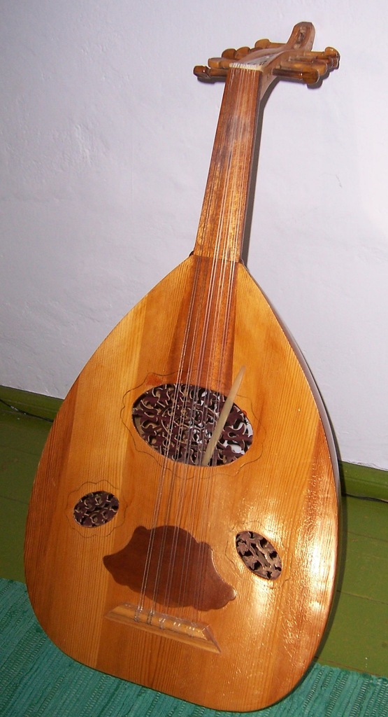 Oud Ud Lutnia Arabska