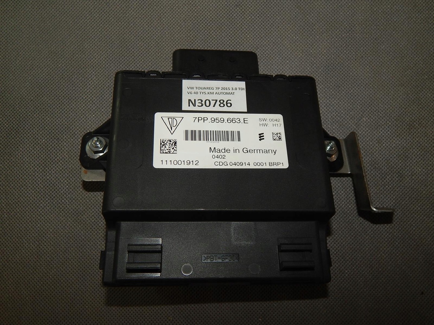 VW TOUAREG VOLTAGE MODULE 7PP959663E