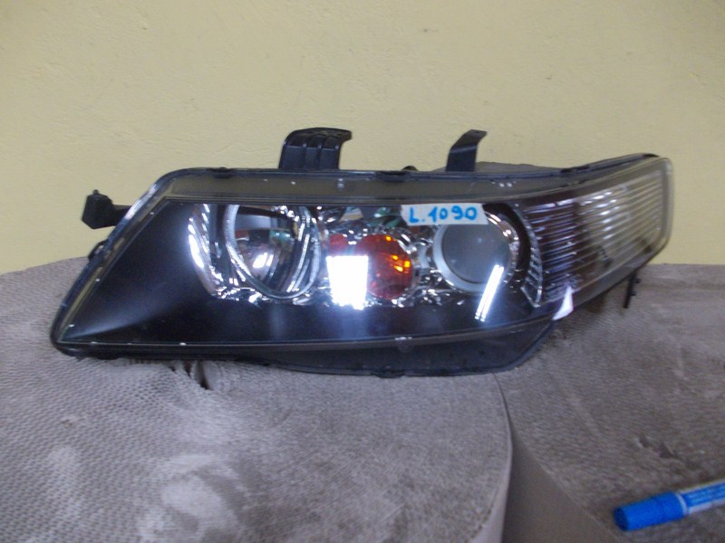FEUX PHARE AVANT AVANT GAUCHE HONDA ACCORD 02-05