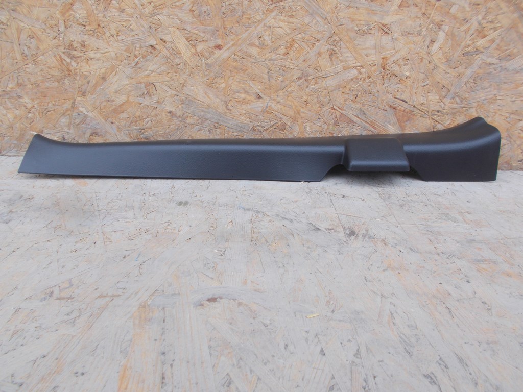 kryt pravá PRAHU SUZUKI VITARA 3 III 76151-61M00