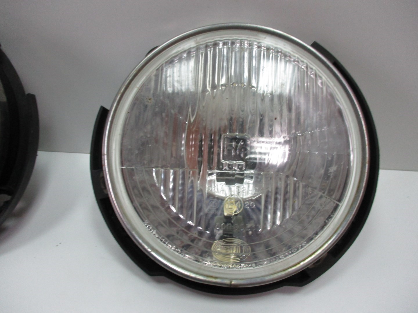light right Jeep Wrangler front front