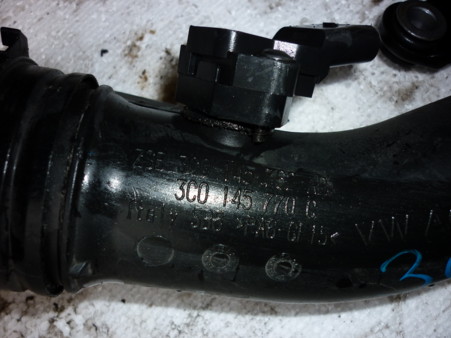 hose of the intercooler pressure VW Passat 3C0 2.0 D