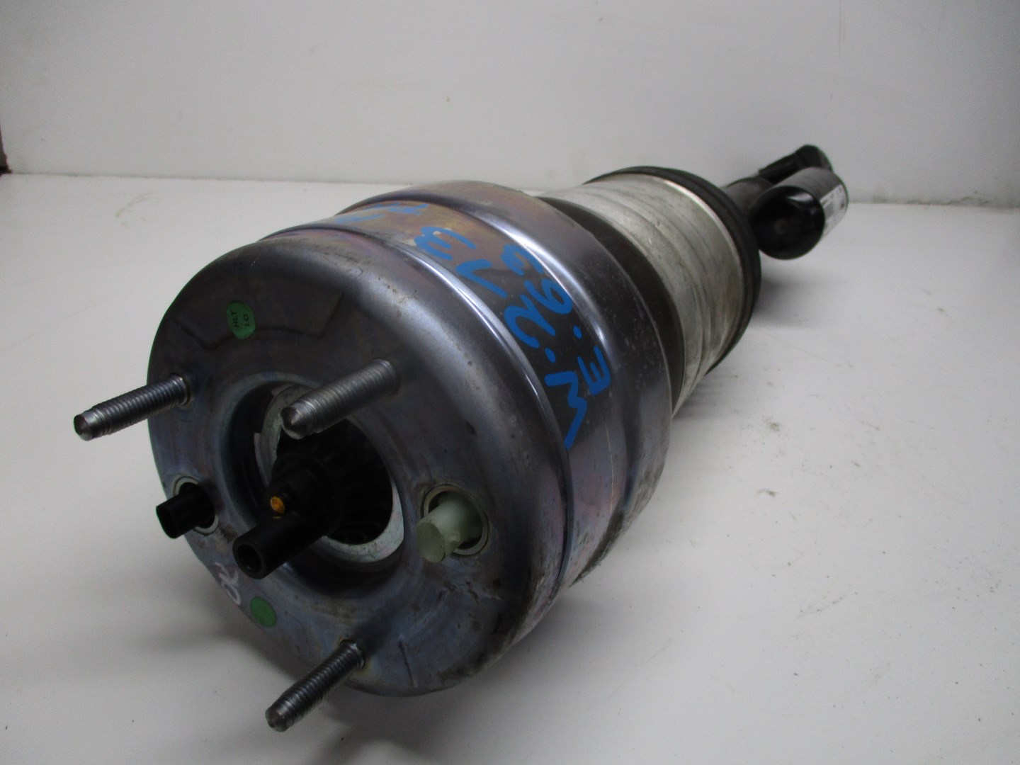 STOSSDÄMPFER STOSSDÄMPFER MERCEDES E KLASA 213 AMG 3123203601