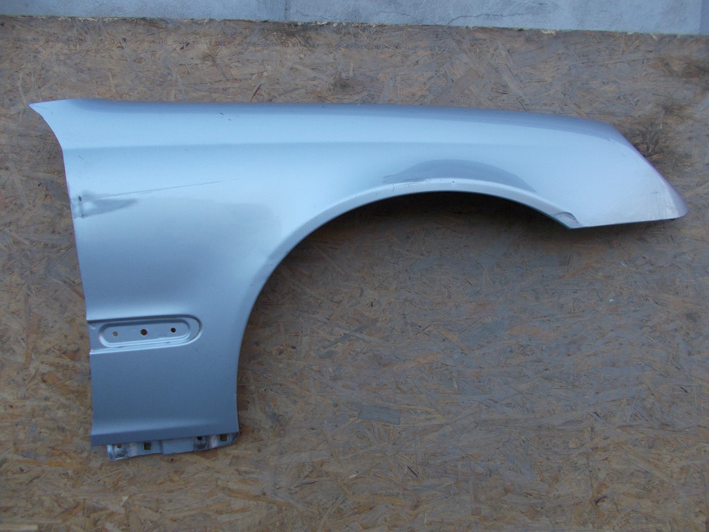 fender right front front MERCEDES C KLASA 203
