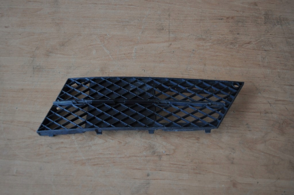 grid bumper front left BMW 5 E60 E61 7178097