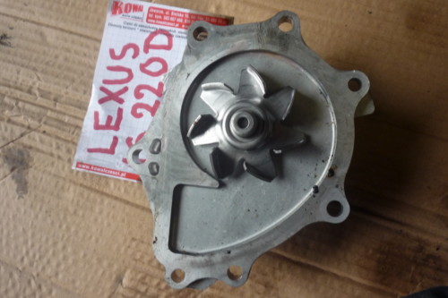 water pump Lexus IS220 IS 220 08r 2.2 D