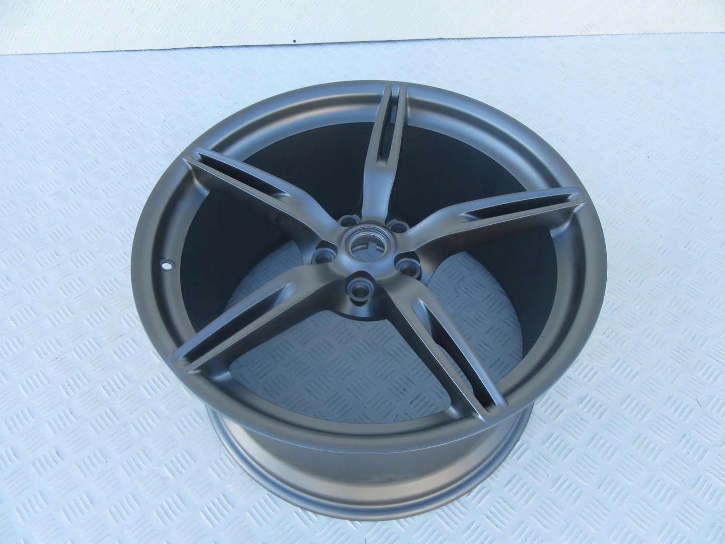 FERRARI 458 ITALIA SPECIALE disk 11x20 ET48.4