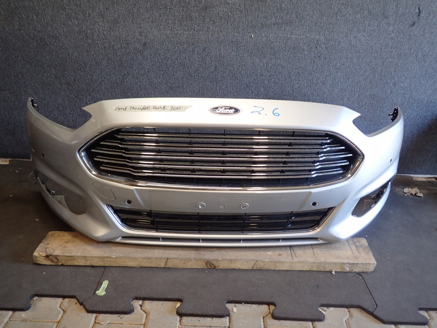 bumper front FORD MONDEO MK5 DS7V-17D957