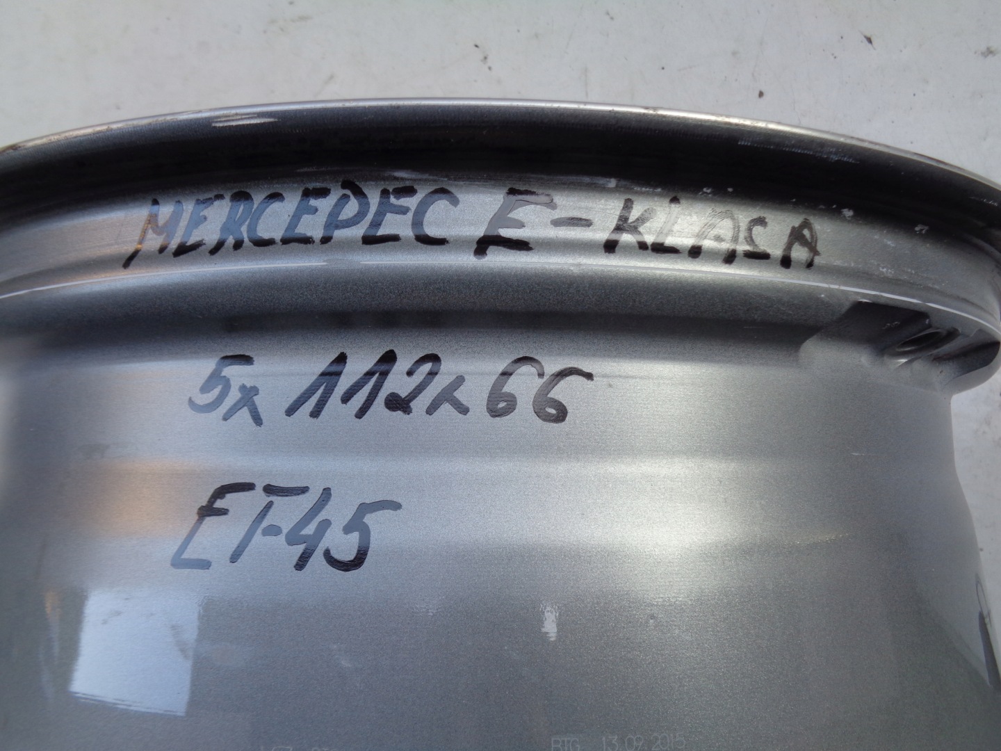 disk hliníkový MERCEDES 8JX18 ET45 5X112 A207