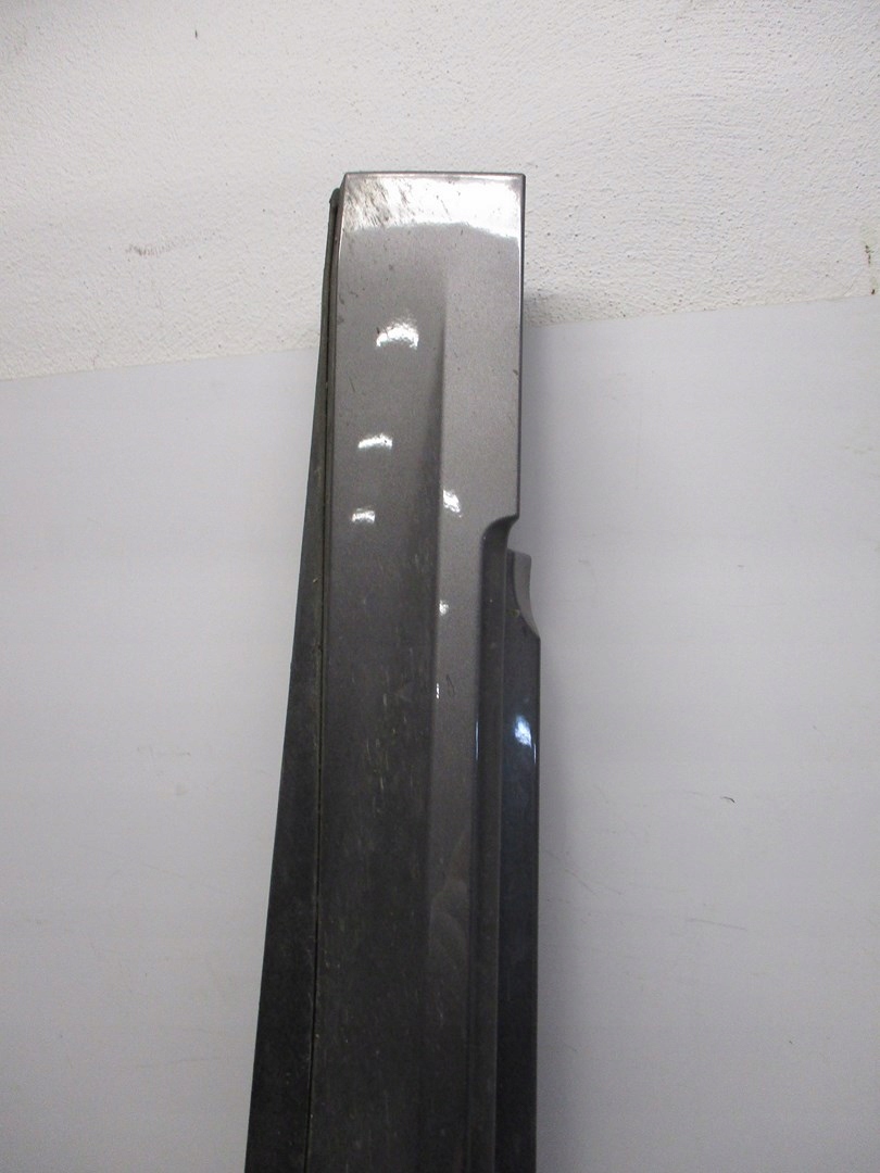 cap threshold AUDI A8 4N0 17R