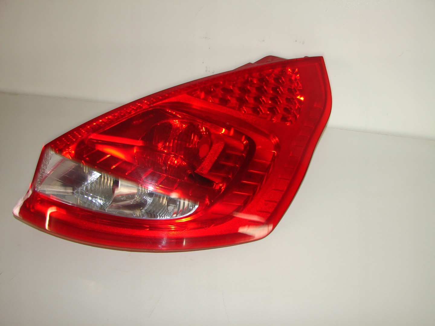 light rear rear part right FORD FIESTA MK7 08-13
