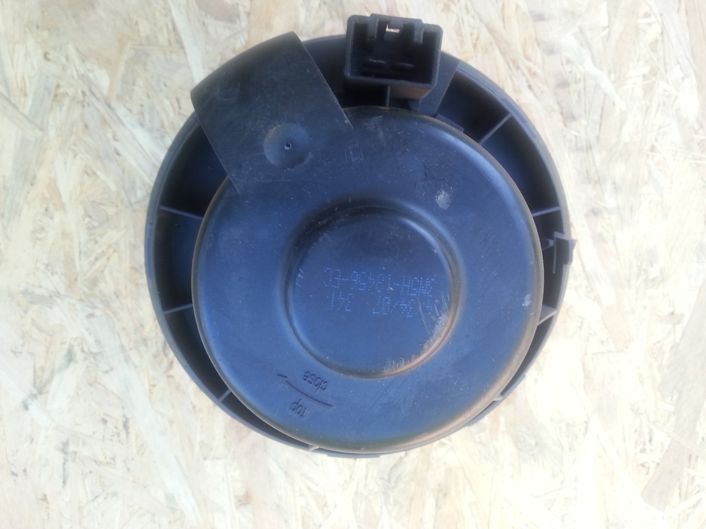 FORD FOCUS MK2 KOMBI HB 04-11 ventilátor topení