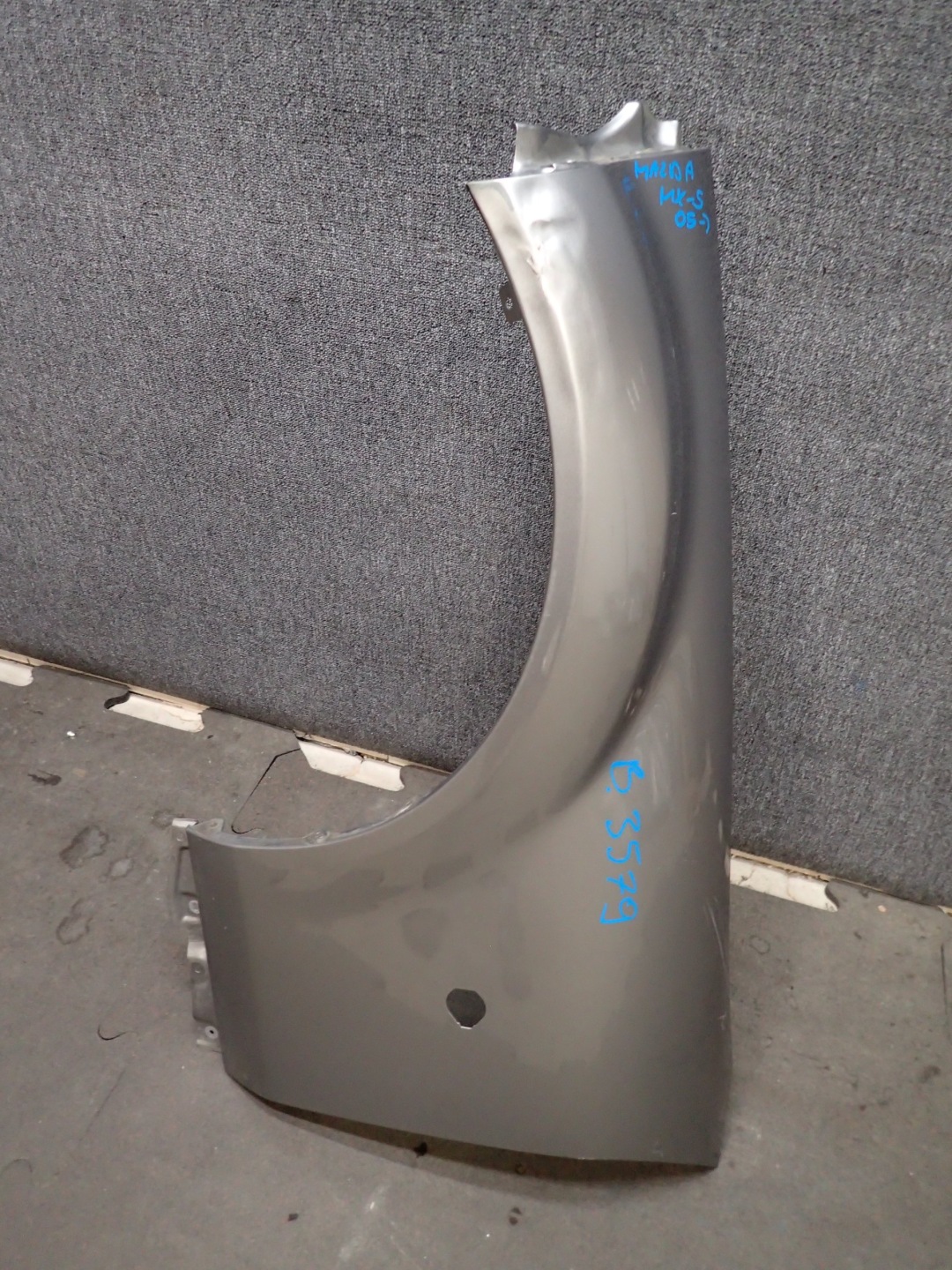 FENDER FRONT FRONT LEFT MAZDA MX5 MX 5 05