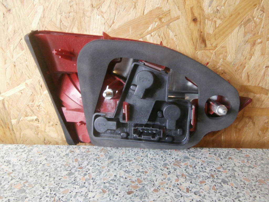 light right rear part right rear VW JETTA 5C6945094 11