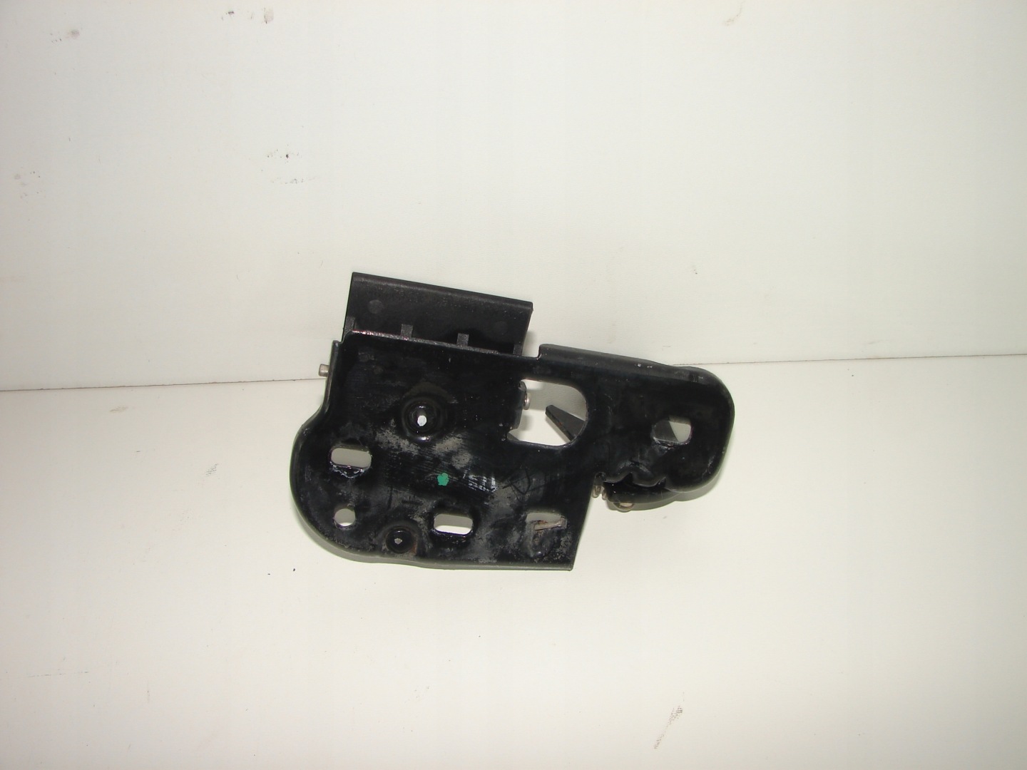 Rygiel bonnet latch lock VW PASSAT B6 3C0 05-10