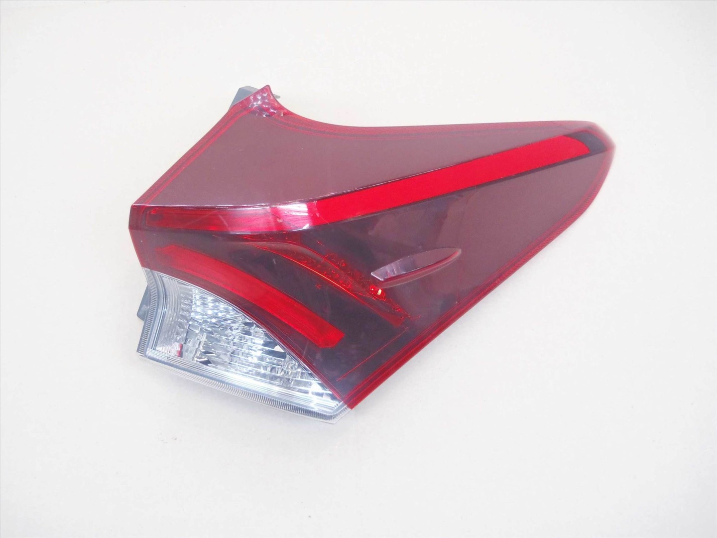 Toyota Auris E150 Rückleuchte 8155102A51 Rearlamp - Image 1
