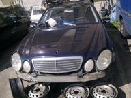 MERCEDES W211 211 E KLASA LAMPA REFLEKTOR PRAWA