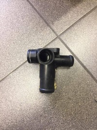 фото thumb №1, Vw golf/ vento патрубок wody 068121132 новый oryg