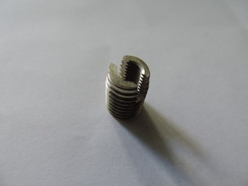 Tulejki do naprawy gwintu UNC 1/4 x 20 wkładka L14