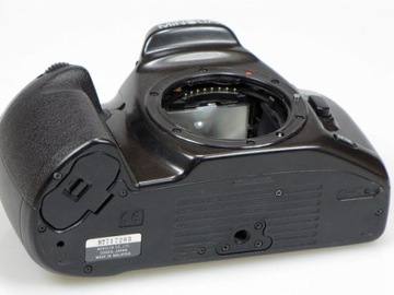 КАМЕРА MINOLTA DYNAX 500si - корпус