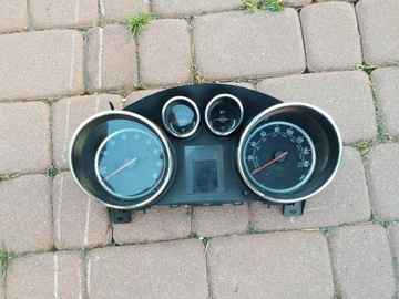 фото thumb №1, Спидометр манометр opel astra j iv ab4a 13356311