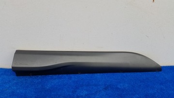 фото thumb №1, Volvo v40 накладка поріг поріг права