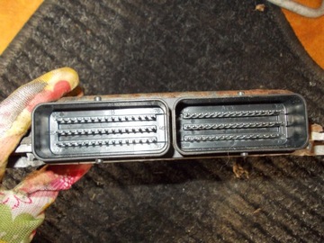 фото thumb №3, Бортовий комп'ютер блок керування megane renault b 7700110471