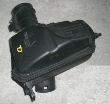 Купити Корпус фільтра витратомір qashqai 2.0dci 2011, фото thumb