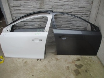 фото thumb №1, Volvo v40 xc40 дверь правое передние