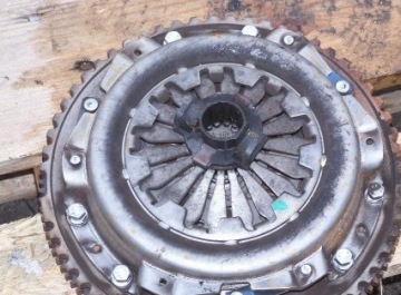 фото thumb №1, Зчеплення комплект dacia logan sandero 1.4 8v mpi